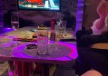 杭州钱柜ktv消费（杭州钱柜KTV：探索高端娱乐消费新体验）